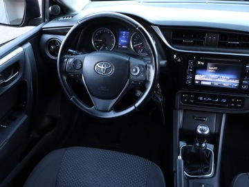 Toyota Corolla XI Sedan 1.6 Valvematic 132KM 2016 Toyota Corolla 1.6 Valvematic, Salon Polska, zdjęcie 6