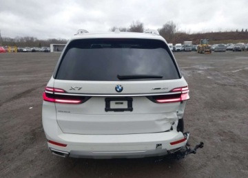 BMW X7 SUV Facelifting 3.0 40i 381KM 2025 BMW X7 2025r., xDrive40i, 3.0L, od ubezpieczalni 3.0 Benzyna 380KM, zdjęcie 5