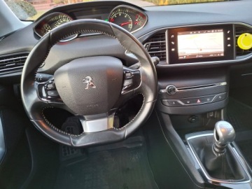 Peugeot 308 II SW Facelifting 1.5 BlueHDI 130KM 2019 Peugeot 308 2019r 1.5 HDi 130 KM Salon PL, zdjęcie 13