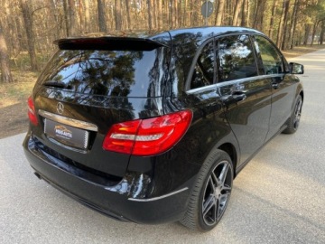 Mercedes Klasa B W246 Sports Tourer 180 BlueEFFICIENCY 122KM 2012 Mercedes-Benz Klasa B B180 Benzyna Super Kondycja Grzane Fotele Tempomat P, zdjęcie 12