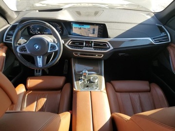 BMW X5 G05 2022 BMW X5 xDrive45E 2022 3.0l 3.0 Hybryda 389KM, zdjęcie 8