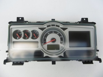 LICZNIK ZEGARY AUTOMAT RENAULT MAGNUM DXI