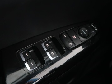 Kia Sportage IV SUV Facelifting 1.6 CRDI 136KM 2019 Kia Sportage 1.6 CRDi, Automat, Skóra, Navi, zdjęcie 16