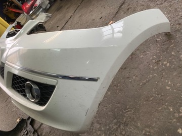 MERCEDES A TŘÍDA W169 FACELIFT NÁRAZNÍK PŘEDNÍ Z CHROMY BÍLÝ LAK 650