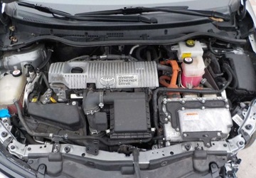 Toyota Auris II 2018 Toyota Auris Okazja 1.8 Hybryda 100KM, zdjęcie 2