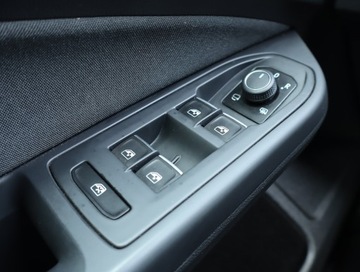 Volkswagen Golf VII Hatchback 5d Facelifting 1.5 TSI ACT 150KM 2020 VW Golf 1.5 eTSI, Salon Polska, 1. Właściciel, zdjęcie 12