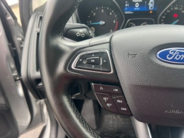 Ford Focus III Kombi Facelifting 1.5 TDCi ECOnetic 105KM 2016 Ford Focus Klimatyzacja Parktronic Przod Tyl Grzana Szyba Grzane Fotele Te, zdjęcie 17