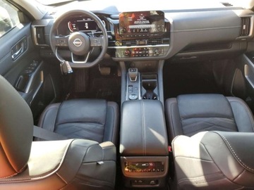 Nissan Pathfinder III 2023 Nissan Pathfinder Platinum 2023 3.5l 3.5 Benzyna 284KM, zdjęcie 8