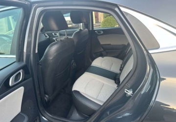 Kia XCeed 2021 Kia XCeed KIA XCEED 1.6 Diesel 115KM, zdjęcie 2