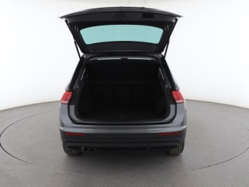 Volkswagen Tiguan II SUV 2.0 TDI 150KM 2017 Volkswagen Tiguan DSG klima auto virtual cocpit, zdjęcie 18