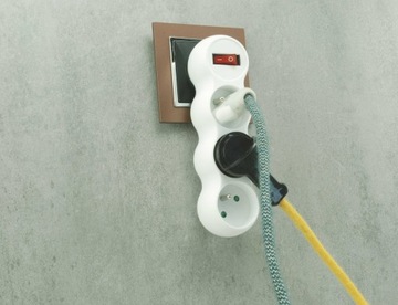 splitter złodziejka biały rozgałęźnik z wyłącznikiem rozdzielacz loft DIY