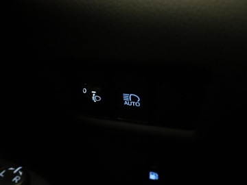 Toyota C-HR I Crossover Facelifting 2.0 Hybrid Dynamic Force 184KM 2023 Toyota C-HR FV23% full LED navi klima auto kamera, zdjęcie 36