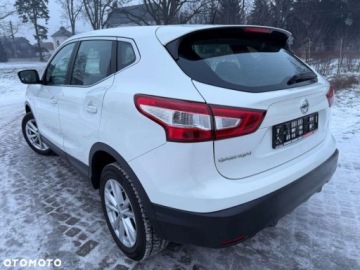 Nissan Qashqai II Crossover 1.2 DIG-T 115KM 2015 Nissan Qashqai Nissan Qashqai 1.2 DIG-T N-Vision 1.2 Benzyna 115KM, zdjęcie 16