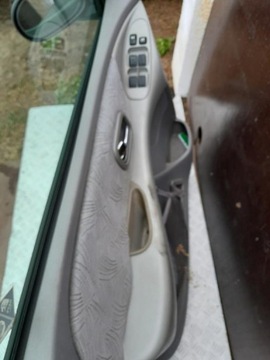 ALMERA TINO N16 00-06 DVEŘE PŘEDNÍ LEVÉ KL0