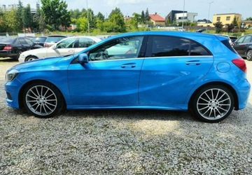 Mercedes Klasa A W176 Hatchback 5d Facelifting 180 122KM 2015 Mercedes-Benz Klasa A AMG sport line Super wyposazenie Super stan 1.6, zdjęcie 11