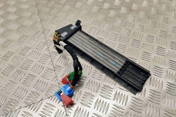 CHLADIČ ELEKTRICKÉ RADIÁTORU PEUGEOT 3008 T2392001 2.0L 2015