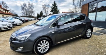 Opel Astra J Hatchback 5d 1.4 Turbo ECOTEC 120KM 2011 Opel Astra BENZYNA NAWIGACJA sportowe fotele super okazja polecamy, zdjęcie 24