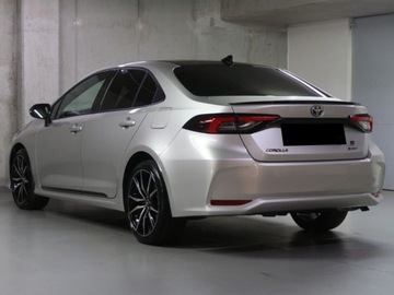Toyota Corolla XII Sedan Facelifting 1.8 Hybrid 140KM 2025 GR Sport 1.8 Hybrid 140KM | Tempomat adaptacyjny!, zdjęcie 2