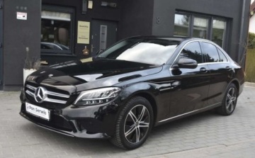 Mercedes Klasa C W205 Limuzyna Facelifting 1.6 C180 156KM 2019 Mercedes-Benz Klasa C Mercedes-Benz Klasa C 180 Business Edition 9G-TRONIC