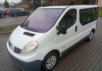 Renault Trafic II Kabina 2.0 dCi 115KM 2009 Renault Trafic Zarejestrowany - 2,0 - 114 KM - 9 osob 2.0 Diesel 114KM, zdjęcie 4