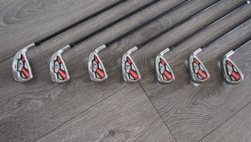 WILSON STAFF D 300 ZESTAW ŻELAZ GRAPHITE
