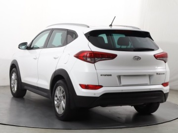 Hyundai Tucson III SUV 1.6 GDI 132KM 2017 Hyundai Tucson 1.6 GDI, Salon Polska, zdjęcie 3