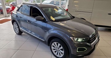 Volkswagen T-Roc I SUV 1.5 TSI ACT 150KM 2019 Volkswagen T-Roc 1.5 TSI 150KM Salon PL FV23 DSG 1.5 Benzyna 150KM, zdjęcie 2