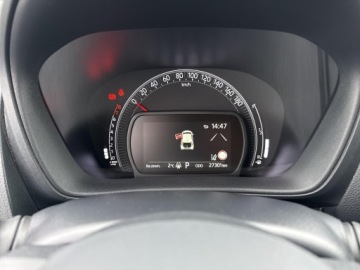 Toyota Aygo X 1.1 VVT-i 72KM 2023 Toyota Aygo X 1.0 VVT-i Style CVT 1.0 VVT-i Style, zdjęcie 16