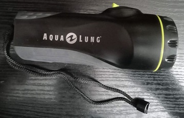 Latarka Aqualung Lumen Solo nurzgor