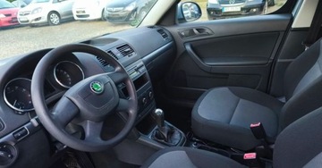 Skoda Yeti Minivan 1.2 TSI 105KM 2010 Skoda Yeti Skoda Yeti 1.2 Benzyna 105KM, zdjęcie 15