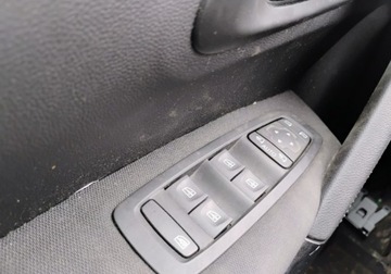 Renault Kadjar Crossover Facelifting 1.3 TCe 140 FAP 140KM 2019 Renault Kadjar 2019r, Salonowy, 1.3 LPG. Uszkodzony tyl. Jezdzi. VAT 23, zdjęcie 9