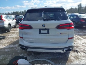 BMW X5 G05 2022 BMW X5 xDrive40i 2022 3.0 Benzyna 335KM, zdjęcie 4