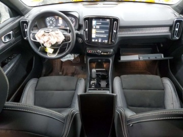 Volvo XC40 2022 Volvo XC 40 T5 R-Design 2022 2.0 Benzyna 248KM, zdjęcie 8