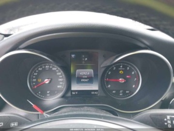 Mercedes GLC C253 2017 Mercedes-Benz GLC 300 4matic, 2017r., 4x4, 2.0L 2.0 Benzyna 241KM, zdjęcie 10