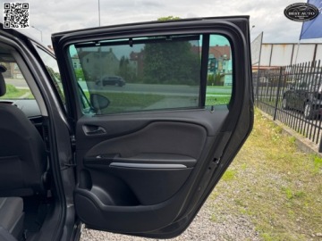 Opel Zafira C Tourer 1.4 Turbo ECOTEC 140KM 2012 Opel Zafira 7 osobowy -Tourer- Szwajcaria - Po przegladzie olejowym Gwara, zdjęcie 34