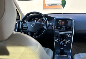 Volvo XC60 I SUV Facelifting 2.4 D4 181KM 2015 Volvo XC 60 GWARANCJA 2.4 Diesel 181KM, zdjęcie 14