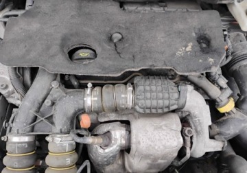 Citroen C4 II Hatchback 5d Facelifting 1.6 HDi 92KM 2015 Citroen C4 2015r, 1.6 HDI. Uszkodzony lewy tyl. Jezdzi. 1.6 Diesel 92KM, zdjęcie 17