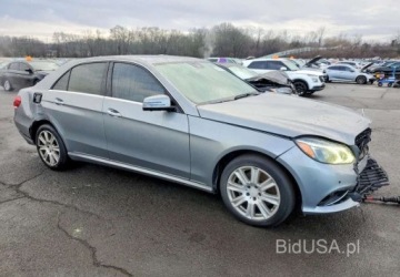 Mercedes Klasa E W212 2014 Mercedes-Benz Klasa E 2014 MERCEDES-BENZ E 350 4x4 - KUPIONY w transporcie, zdjęcie 3