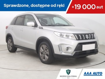 Suzuki Vitara III SUV Facelifting 1.0 BoosterJet 111KM 2019 Suzuki Vitara 1.0 BoosterJet, Salon Polska