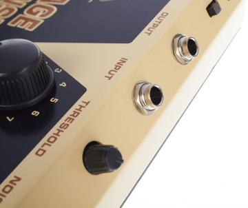 Гитарный эффект Behringer VT999 Tube Overdrive