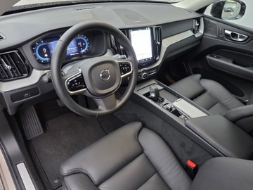 Volvo XC60 II 2025 Volvo XC 60 FV23 Plus Dark B5 B 250 KM AWD Aut Skó, zdjęcie 10