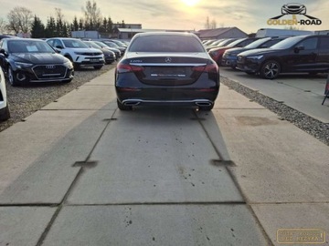 Mercedes Klasa E W213 Limuzyna Facelifting 2.0 E220d 194KM 2021 Mercedes-Benz Klasa E E220 d 194KM panorama navi digital lift alu skora gr, zdjęcie 6