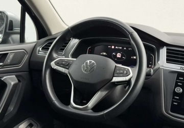 Volkswagen Tiguan Allspace SUV Facelifting 2.0 TDI SCR 200KM 2022 Volkswagen Tiguan Allspace IQ.Light MatrixLED Hak Kamery 360 Webasto T, zdjęcie 16