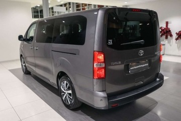 Toyota 2022 Toyota Proace Verso 2.0 D4-D Long Family 2.0 Diesel 145KM, zdjęcie 3
