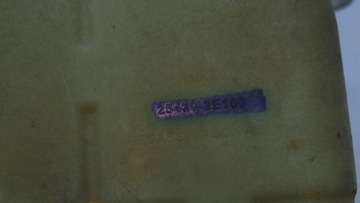 25430-2E100 NÁDOBKA VYROVNÁVACÍ KAPALINY HYUNDAI TUCSON I SPORTAGE 2,0CRDI