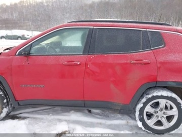 Jeep Compass II 2024 Jeep Compass 2024r., Latitude, od ubezpieczalni 2.0 Benzyna 200KM, zdjęcie 3