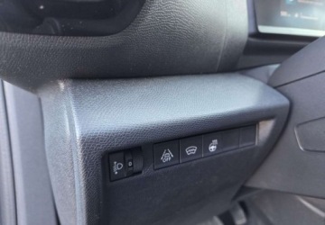 Citroen 2023 Citroen C4 Citroen C4 1.2 PureTech Feel Pack SampS EAT8 1.2 Benzyna, zdjęcie 15