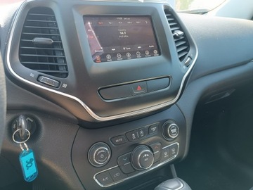Jeep Cherokee V 2019 Jeep Cherokee 2.4 Benzyna 180KM automat, zdjęcie 11