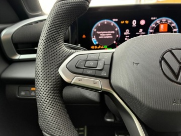 Volkswagen T-Roc I SUV Facelifting 1.5 TSI ACT 150KM 2026 Volkswagen T-Roc R-Line 1.5 eTSI 150 KM DSG, zdjęcie 9