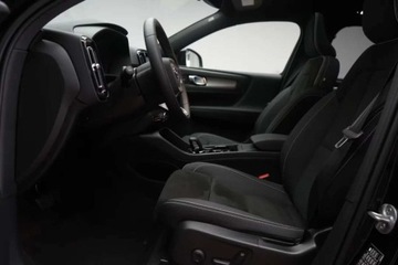 Volvo XC40 Crossover Facelifting 2.0 B3 163KM 2025 Volvo XC 40 VOLVO XC40 Core B3 Mild Hybrid, Dowolna konfiguracja, Polski S, zdjęcie 8